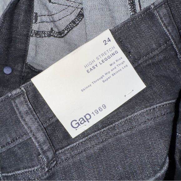 GAP Black Super Skinny Leg Jeans Women’s Size 24 - Picture 2 of 4